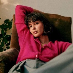 NWOT! Sézane Gaspard Jumper in Fuscia